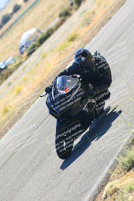 media/Oct-15-2023-TrackXperience (Sun) [[85198ff50b]]/Group 3/session 4 turn 3/